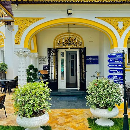 Hotel Dumbrava Bacău Eksteriør billede