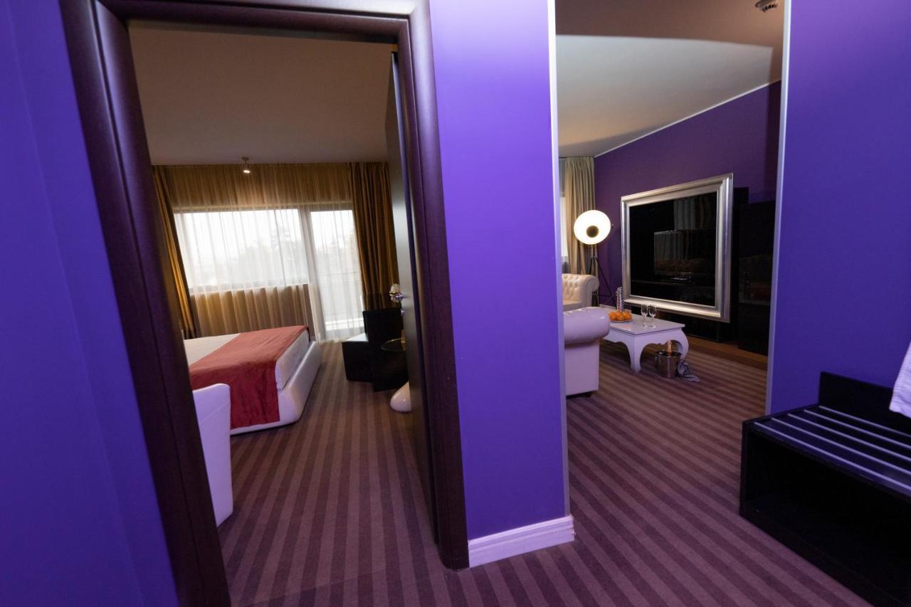 Hotel Dumbrava Bacău Eksteriør billede