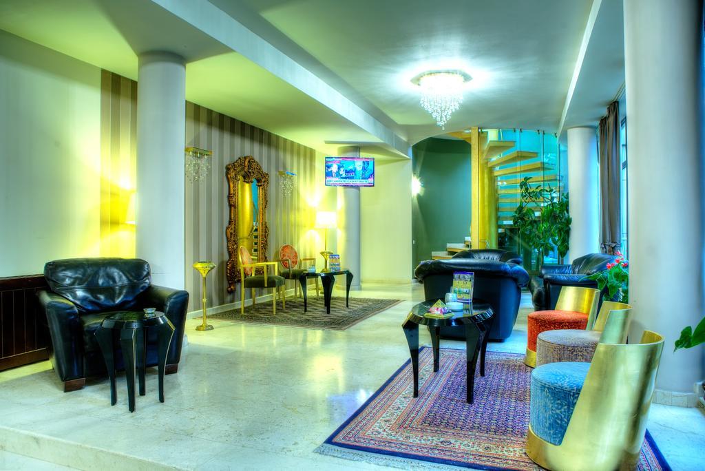 Hotel Dumbrava Bacău Eksteriør billede